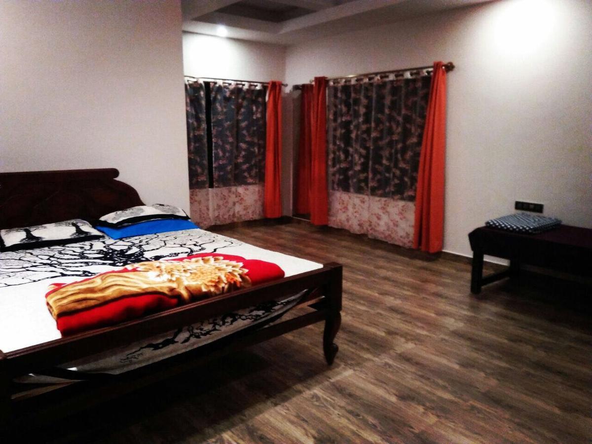Wanders In Travel Company Hotel Madikeri Exterior foto