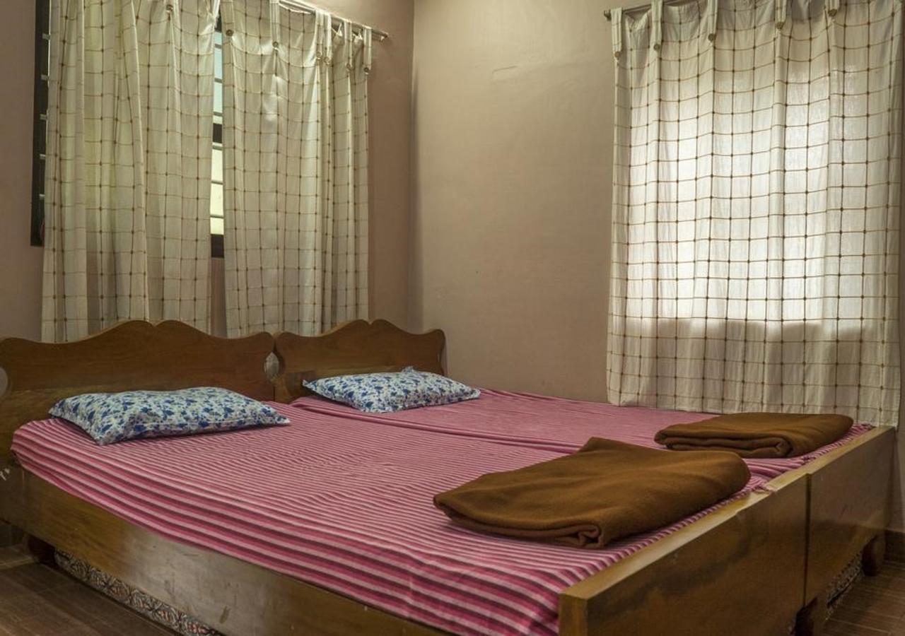 Wanders In Travel Company Hotel Madikeri Exterior foto