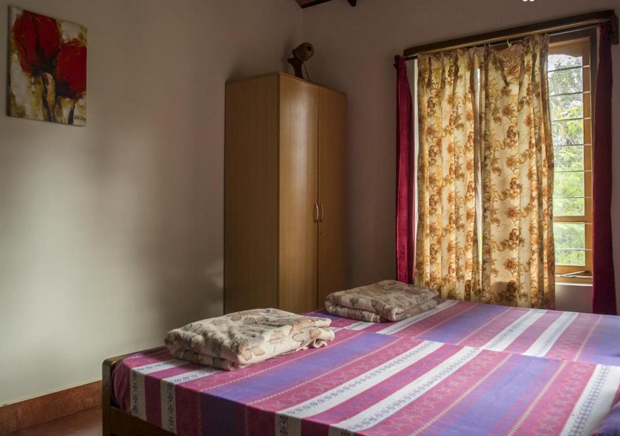 Wanders In Travel Company Hotel Madikeri Exterior foto